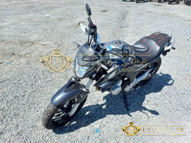 LOTE 09 HONDA CB250F 2019/2020 