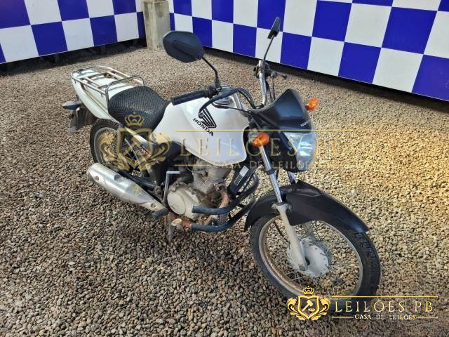 LOTE 28 HONDA CG 125 CARGO 2015 /2015