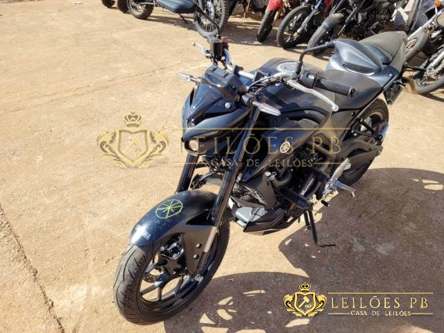 LOTE 30 YAMAHA MT-03 2023/2024 