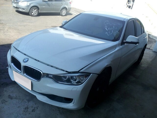 LOTE 14 BMW SERIE 3 320I SPORT ACTIVE FLEX 2016/2016