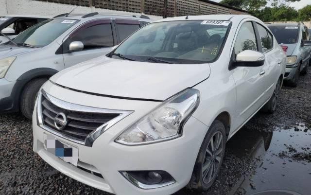 LOTE 28 NISSAN VERSA SL 2017/2018 