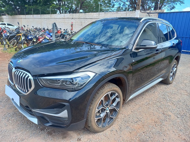LOTE 37 BMW X1 S20I ACTIVEFLEX 2020/2021