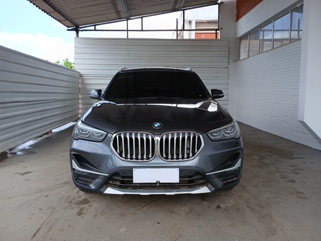 LOTE 39 BMW X1 S20I ACTIVEFLEX 2021/2021
