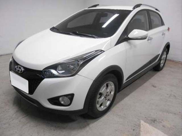 LOTE 22 HYUNDAI HB20X 2015/2015