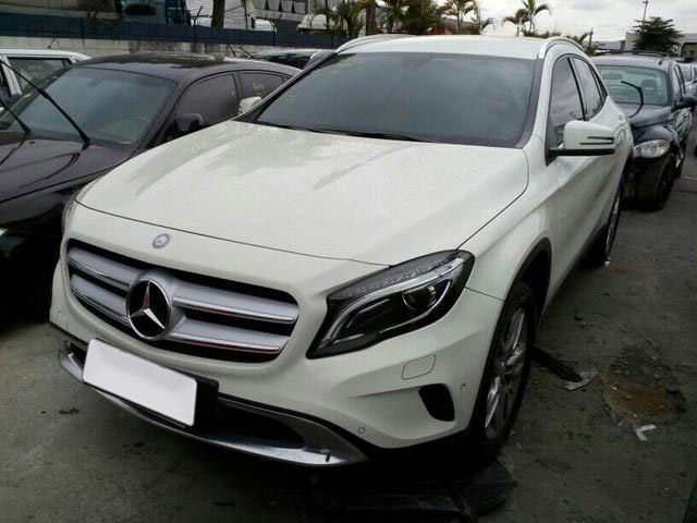 LOTE 36 MERCEDES BENZ GLA 200 STILE 2015/2016