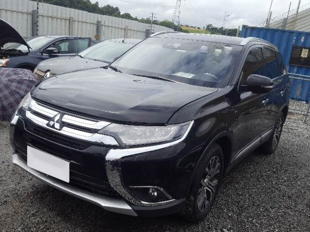 LOTE 39 MITSUBISHI OUTLANDER GT AWD 3.0 V6 2017/2018