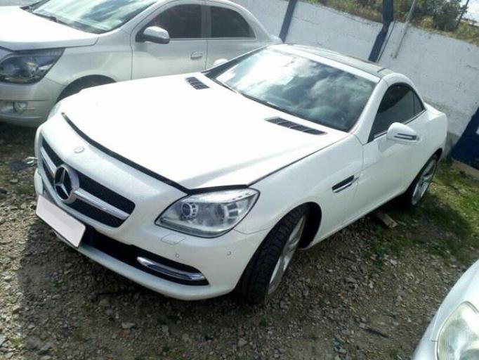 LOTE 31 MERCEDES BENZ SLK 55 AMG 5.5 V8 2011/2012 