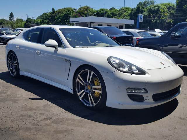 LOTE 37 PORSCHE PANAMERA 4.8 V8 TURBO 2012/2012 
