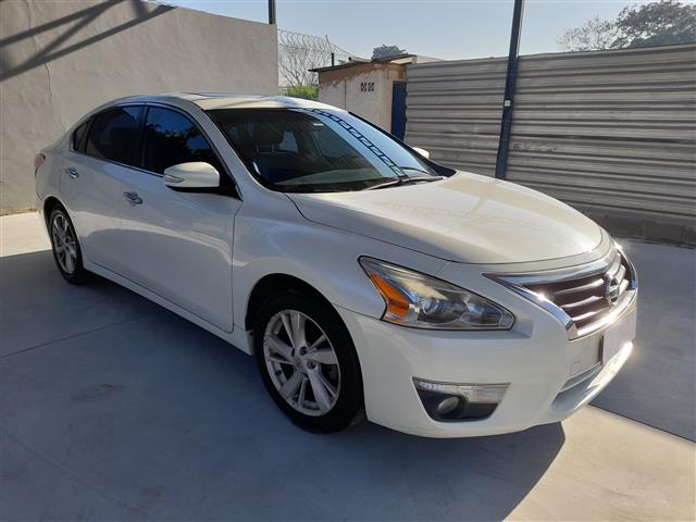 LOTE 25 ALTIMA 25 SL 2013/2014